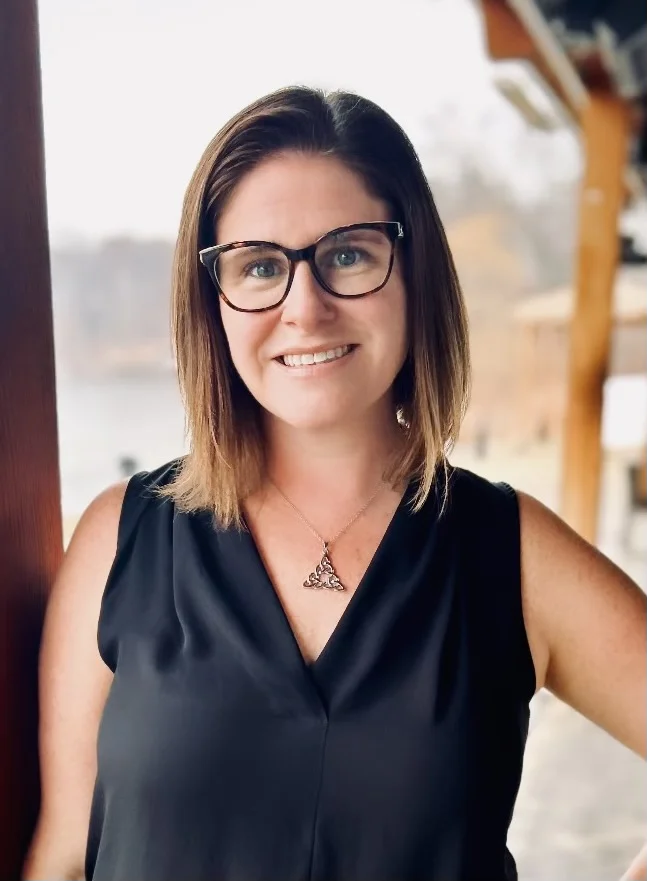 Liz Larson US CRS Team