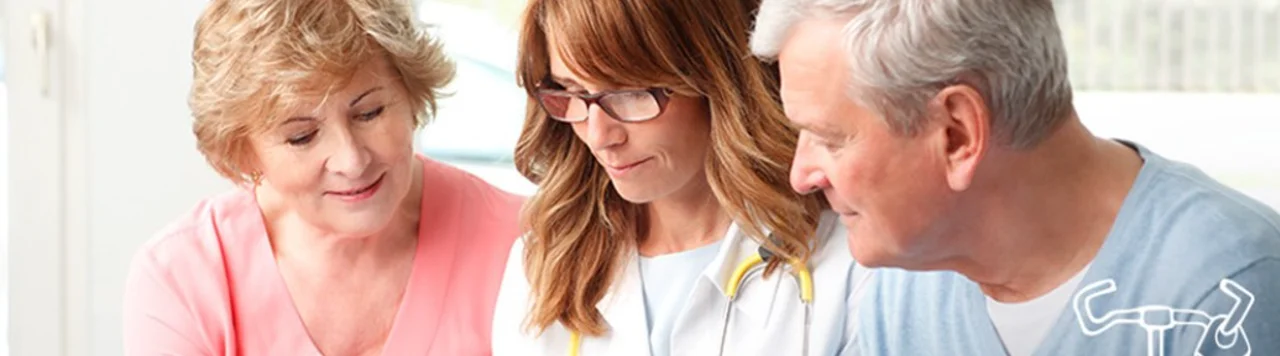 un uomo e una donna che si guardano