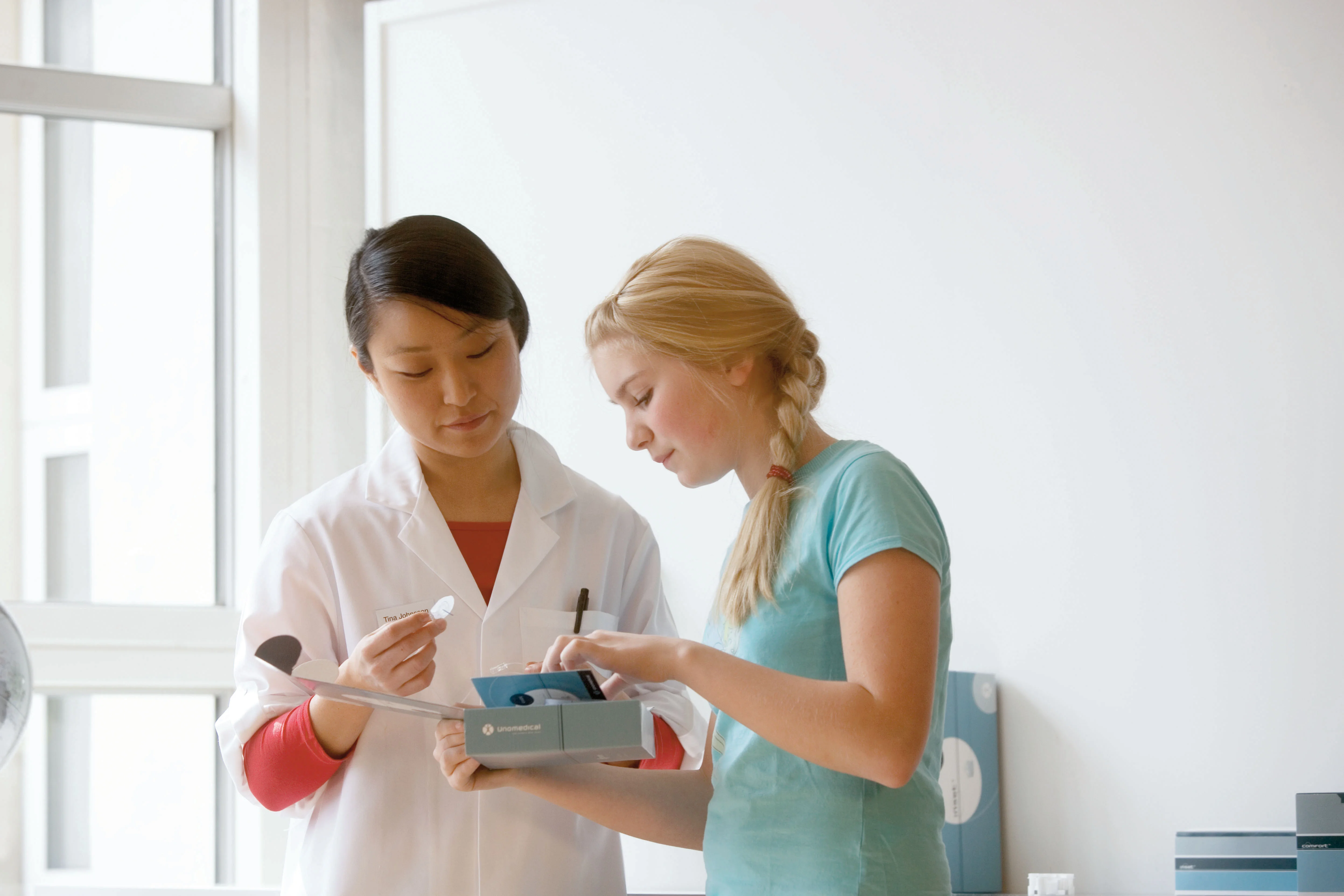 educator and patient 